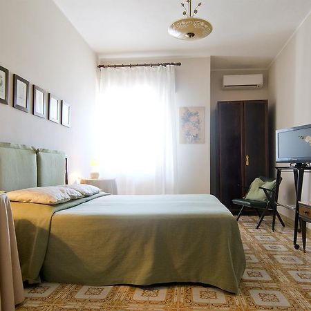 Mimi Rooms Cagliari Pokój zdjęcie