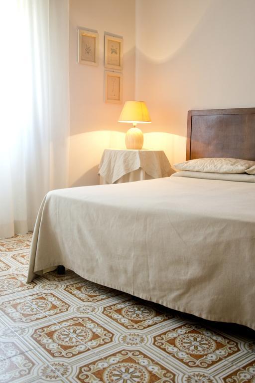 Mimi Rooms Cagliari Pokój zdjęcie