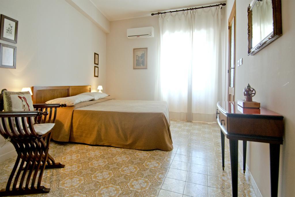 Mimi Rooms Cagliari Zewnętrze zdjęcie