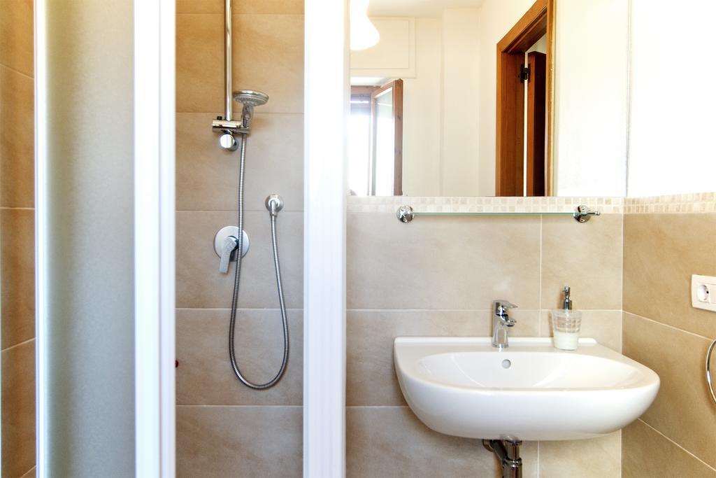Mimi Rooms Cagliari Pokój zdjęcie