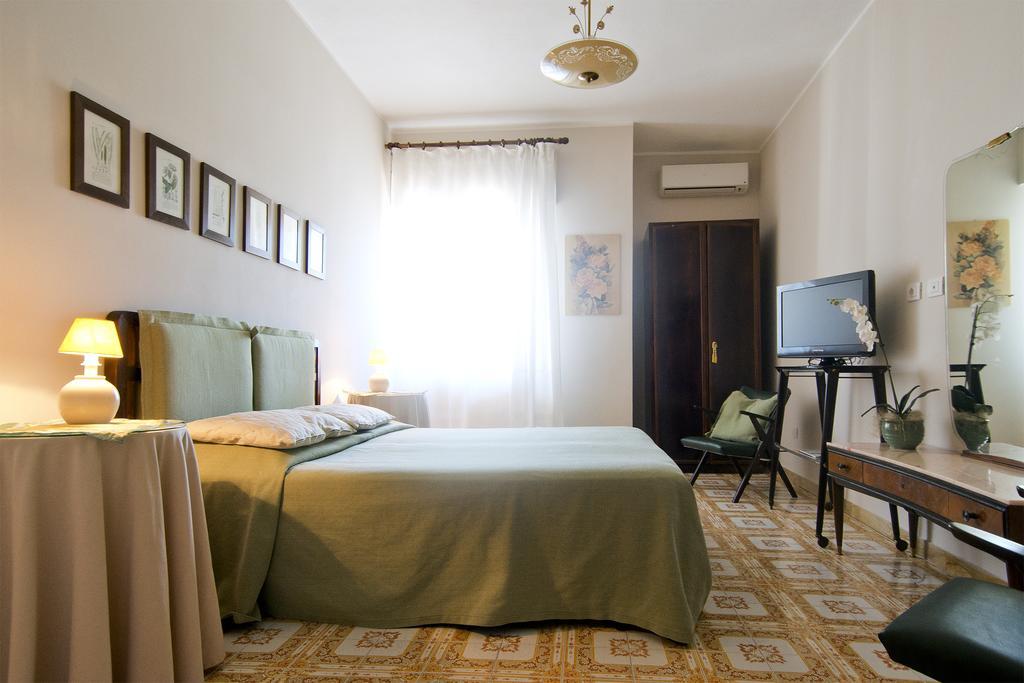 Mimi Rooms Cagliari Pokój zdjęcie