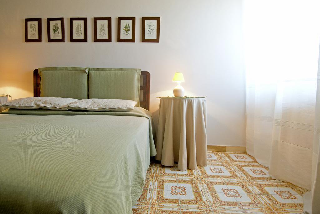 Mimi Rooms Cagliari Pokój zdjęcie